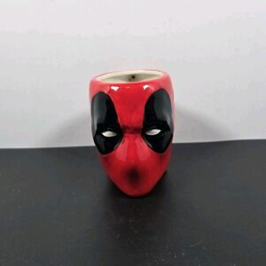 Marvel Comics Deadpool 3D Coffee Tea Mug Cup Ceramic Red Sculpted Head Bust 12oz